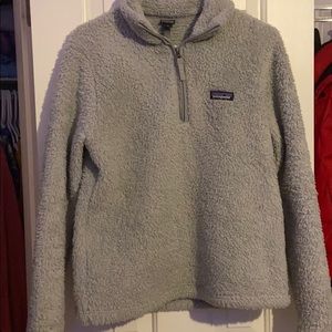 fluffy patagonia SIZE M